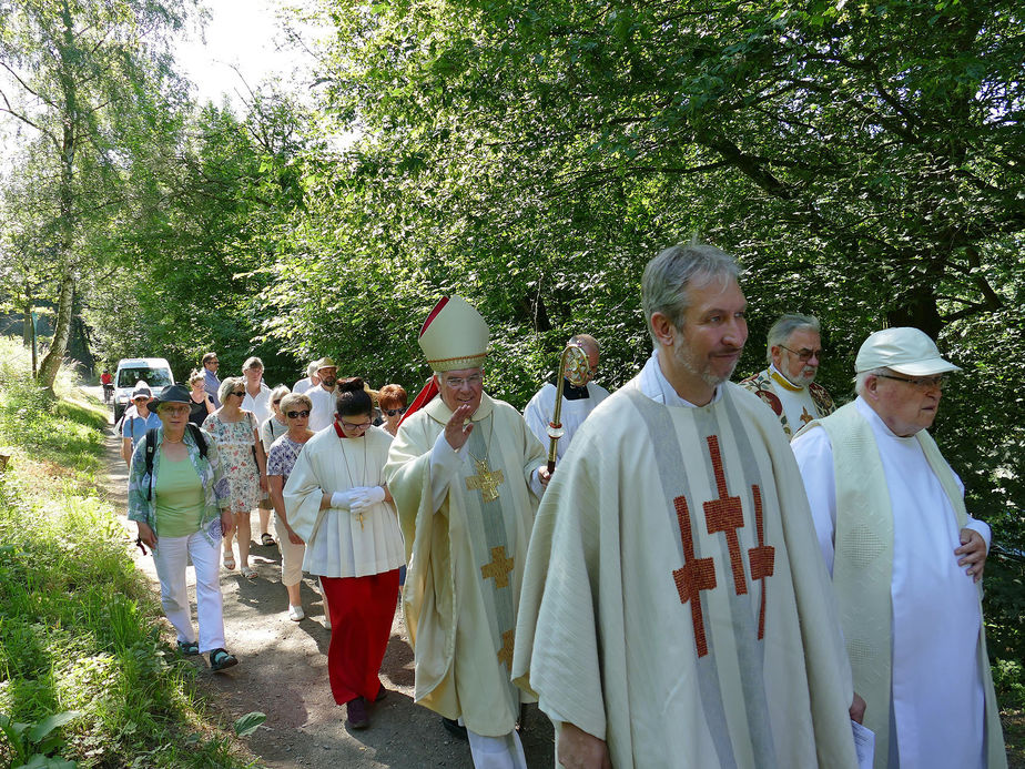 Festgottesdienst zum 1.000 Todestag des Heiligen Heimerads auf dem Hasunger Berg (Foto: Karl-Franz Thiede)